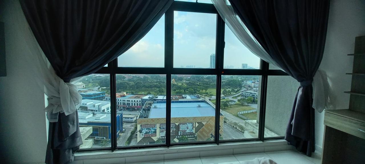 Hotel Yemala At Skyloft - Johor Johor Bahru
